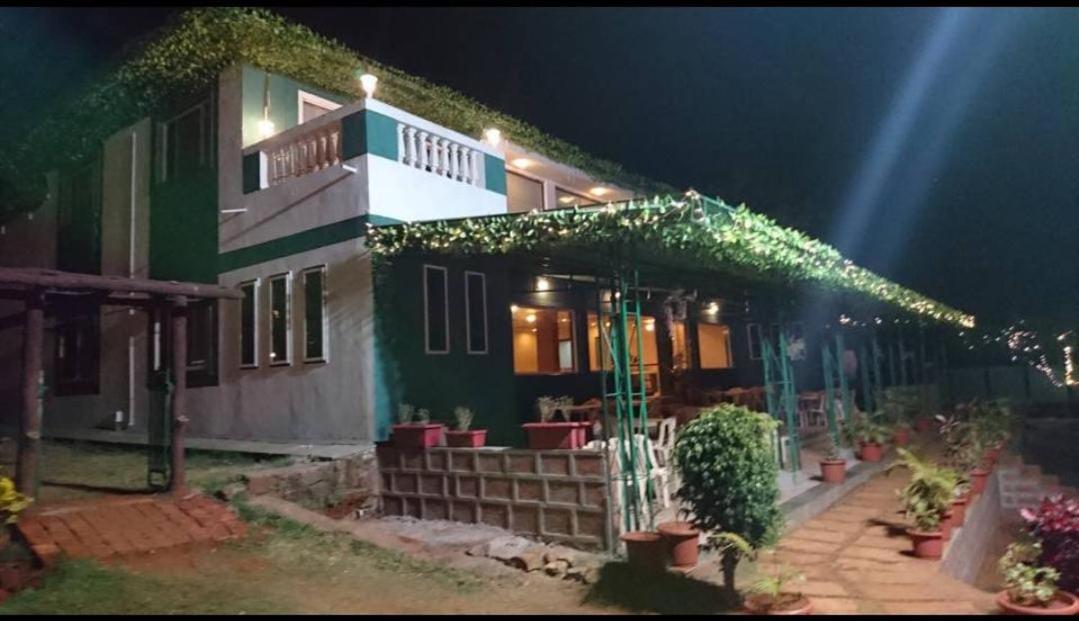 总统高地度假村 Koynanagar 外观 照片